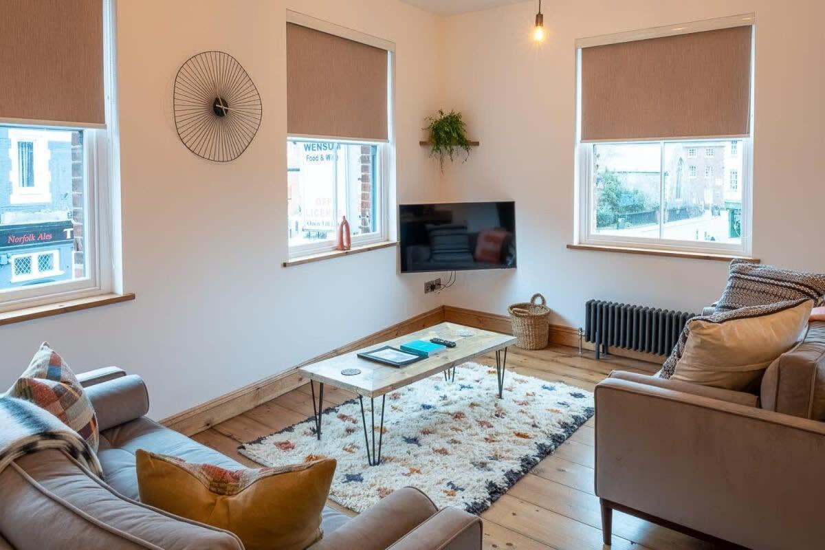Apartment Stylish Quayside With River View Norwich