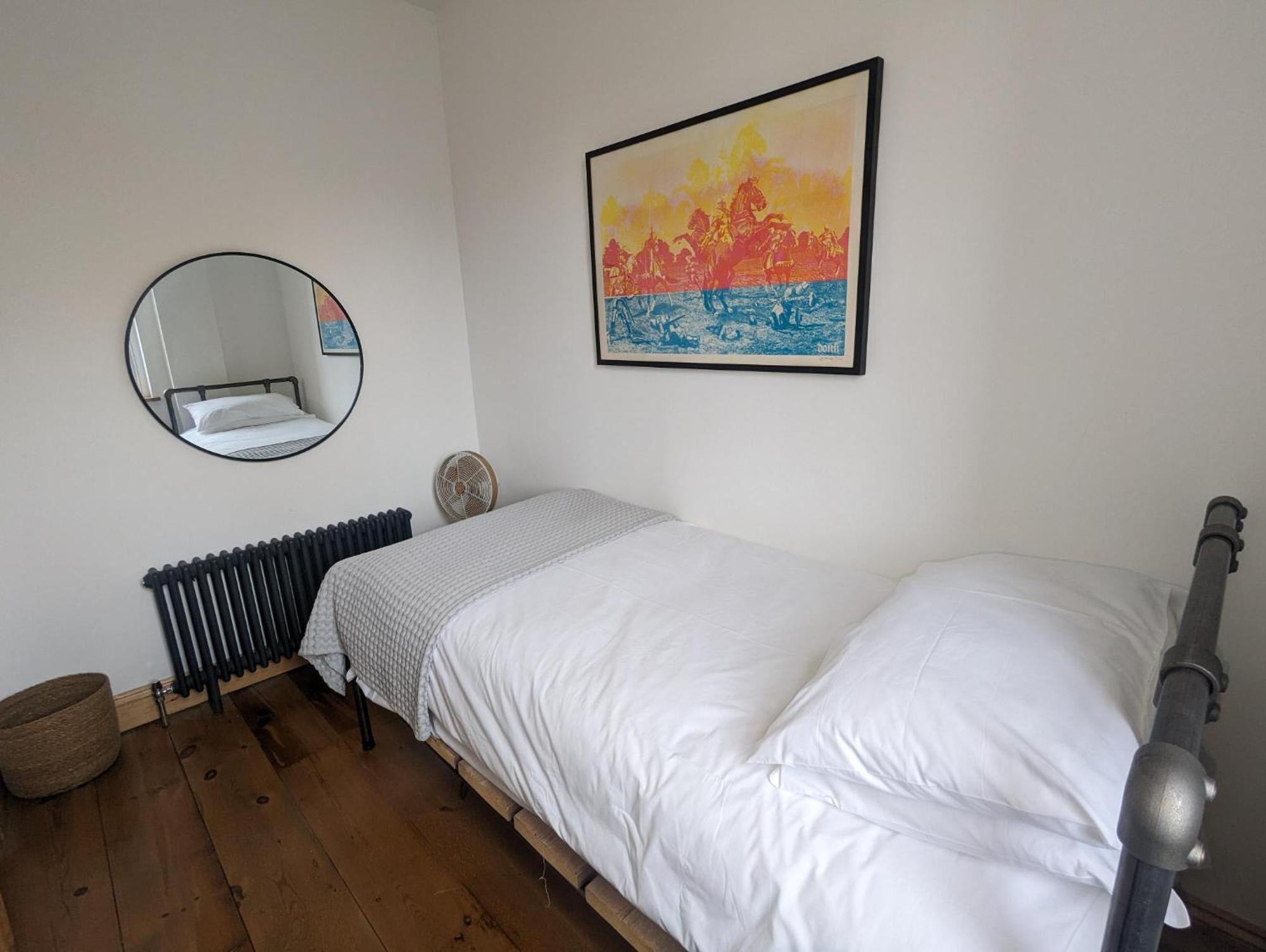Stylish Quayside With River View Apartment Norwich
